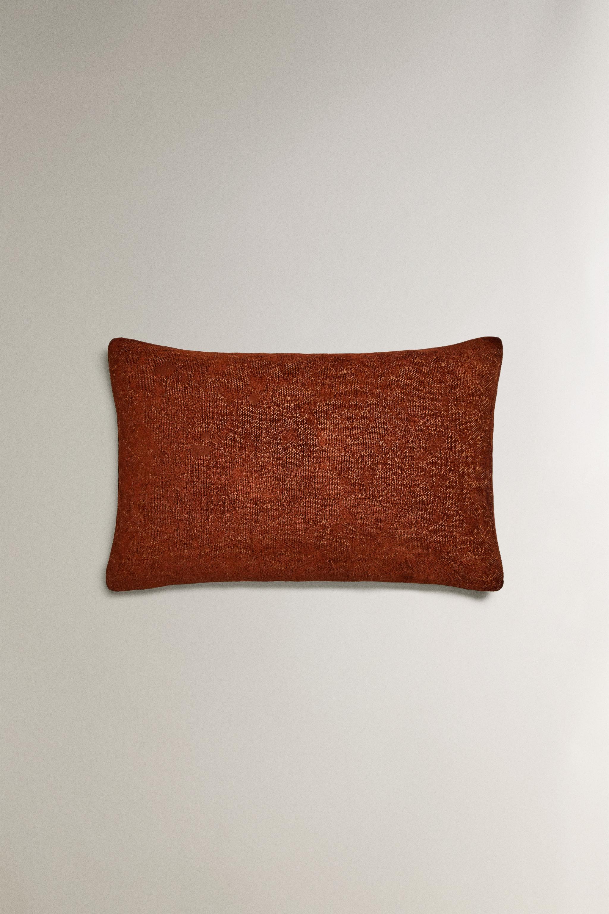 JACQUARD CHENILLE THROW PILLOW COVER